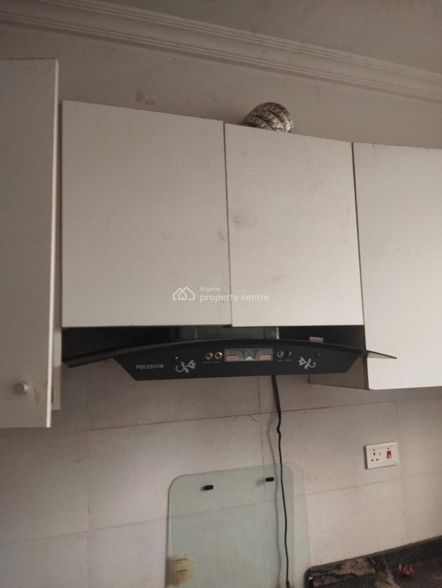 Very Decent 2bedroom Apartment, Ogudu Gra, Ramat, Gra, Ogudu, Lagos, Flat / Apartment for Rent