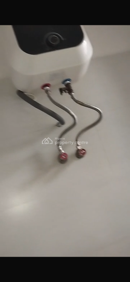 Very Decent 2bedroom Apartment, Ogudu Gra, Ramat, Gra, Ogudu, Lagos, Flat / Apartment for Rent