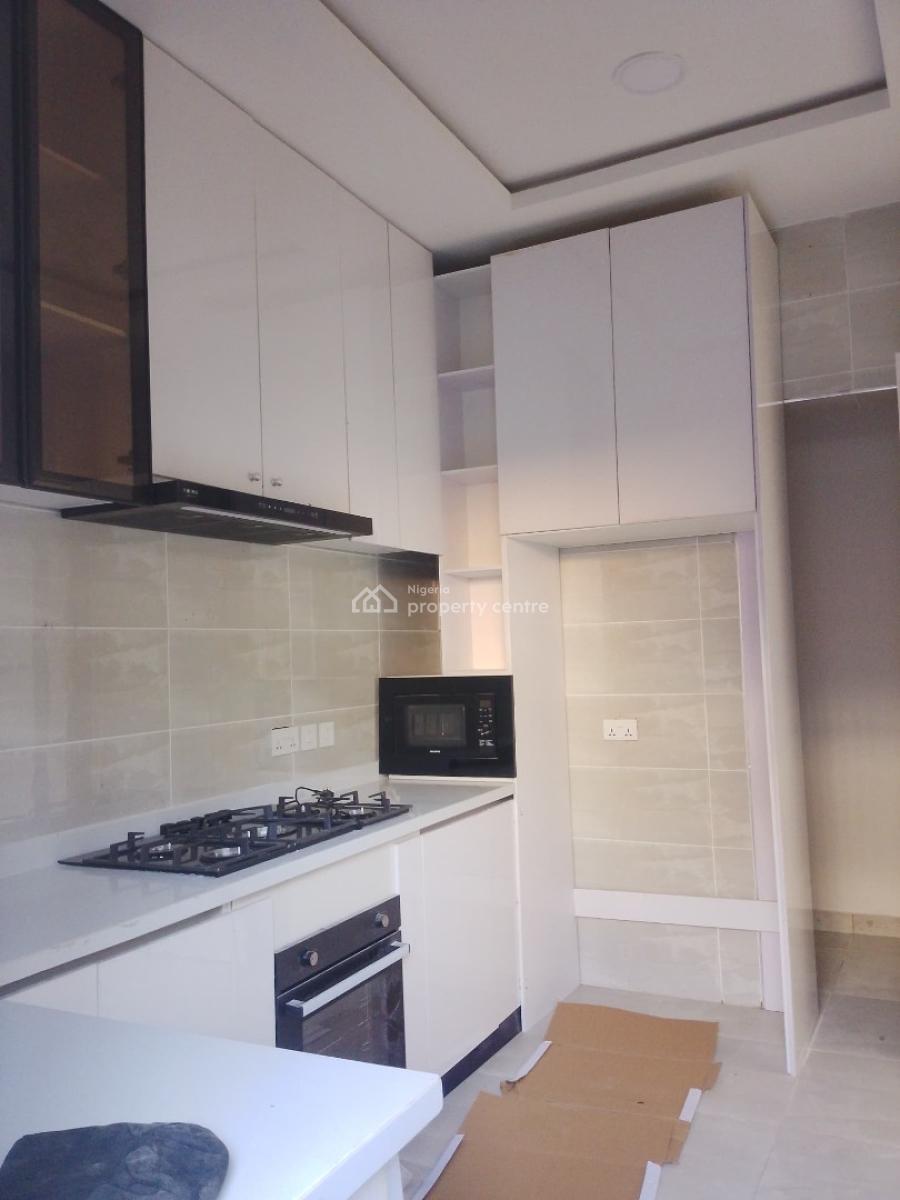 3 Bedroom Apartment, Lekki Phase 1, Lekki, Lagos, Flat / Apartment for Rent