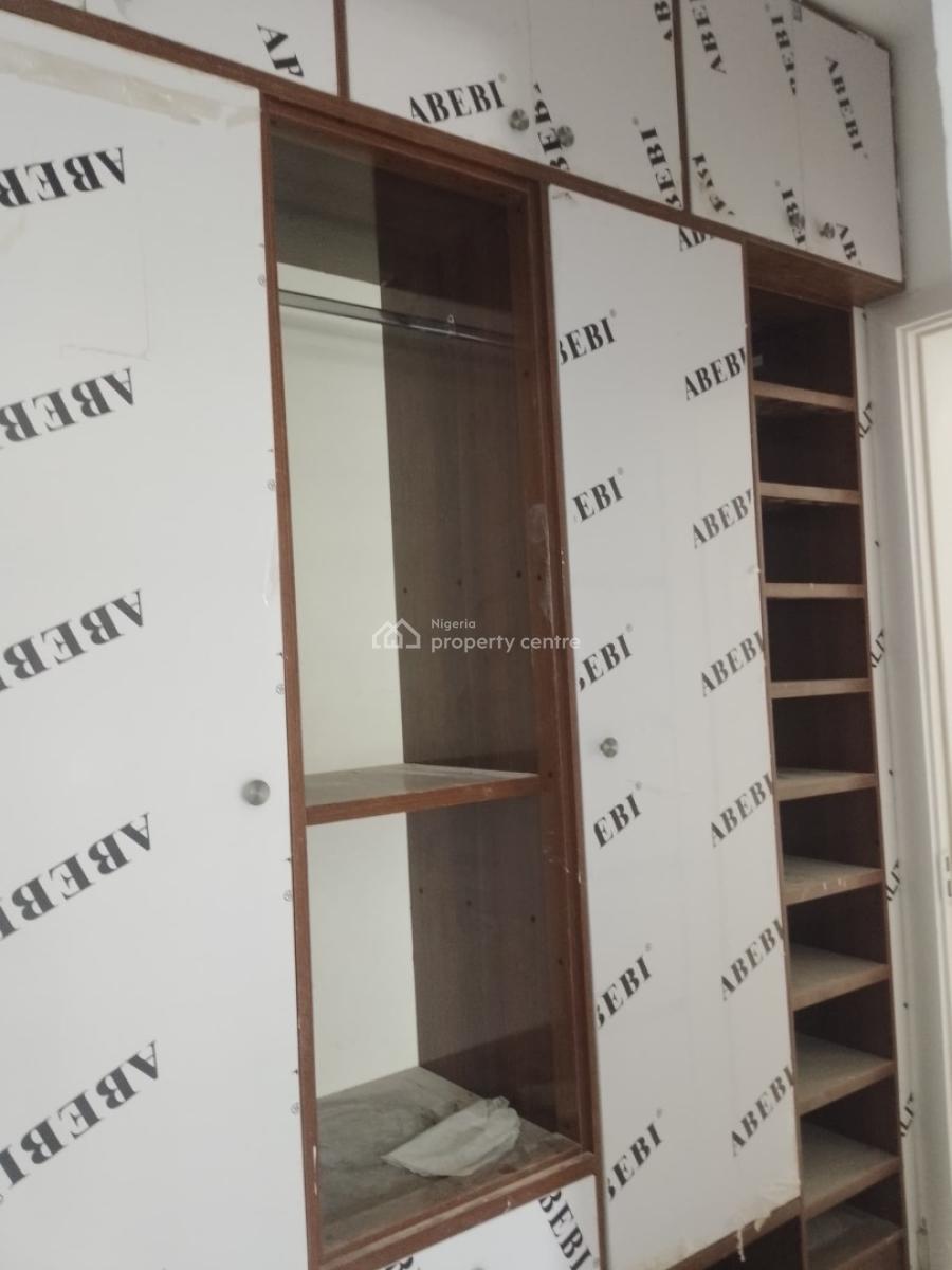 3 Bedroom Apartment, Lekki Phase 1, Lekki, Lagos, Flat / Apartment for Rent