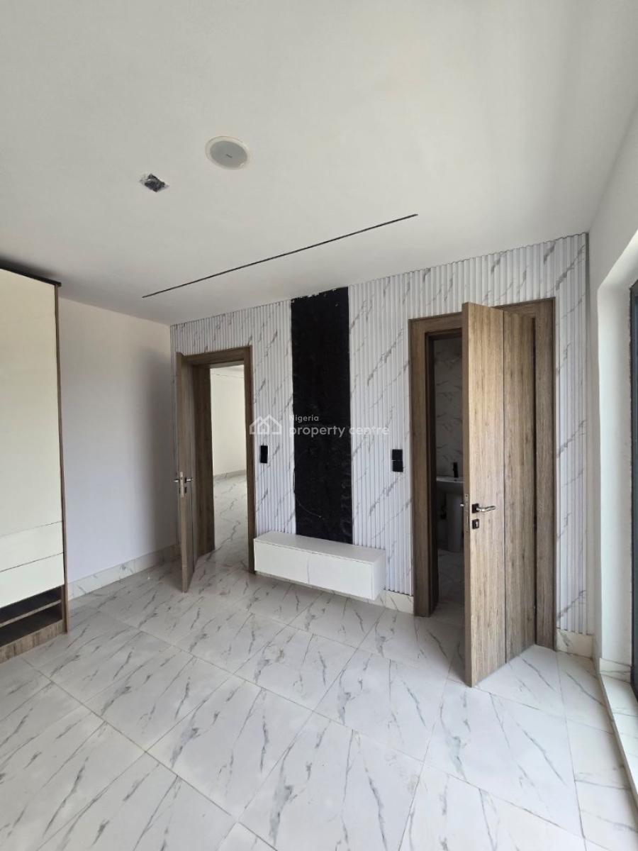 1&2 Bedroom Apartments, Lekki Phase 1, Lekki, Lagos, Flat / Apartment for Sale