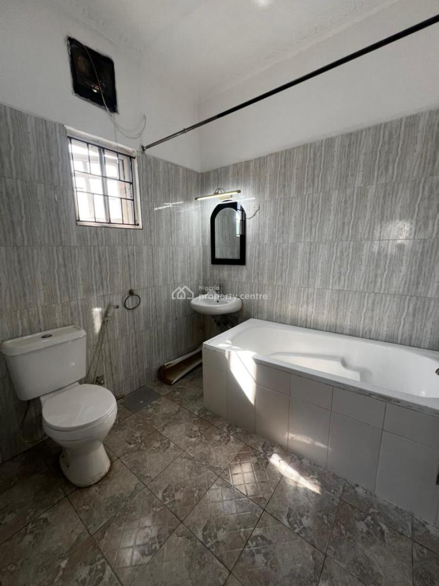 Amazing 3 Units of 2 Bedroom Apartment in a Secure Street, Lekki Phase 1, Lekki, Lagos, House for Rent