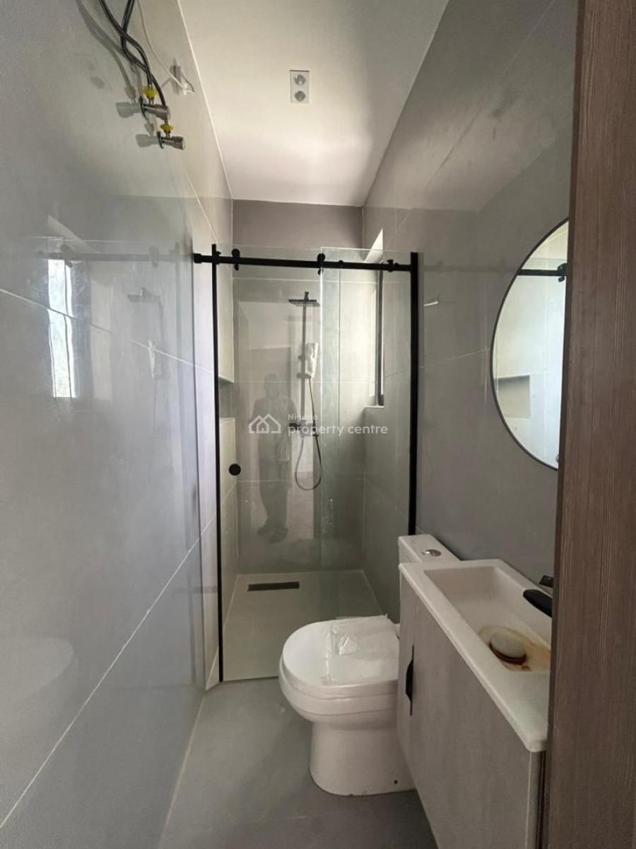 Luxury Two (2) Bedroom Apartment, Lekki Phase 1, Lekki, Lagos, Flat / Apartment for Rent