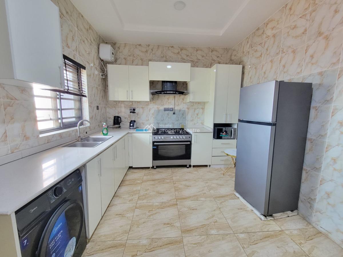 Fully Furnished 2 Bedroom Apartment, Ologolo, Lekki, Lagos, Flat / Apartment for Rent