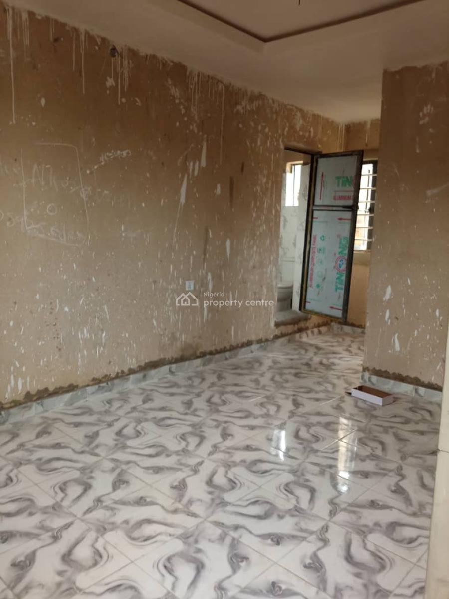 Spacious Miniflat  with Kitchen Cabinets and Wardrobe, Palmgrove, Shomolu, Lagos, Mini Flat (room and Parlour) for Rent