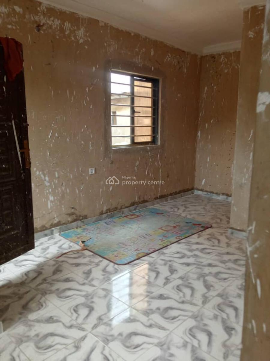 Spacious Miniflat  with Kitchen Cabinets and Wardrobe, Palmgrove, Shomolu, Lagos, Mini Flat (room and Parlour) for Rent