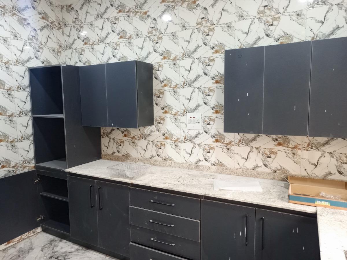 2 Bedroom Flat, Fo1 Layout, Kubwa, Abuja, Flat / Apartment for Rent