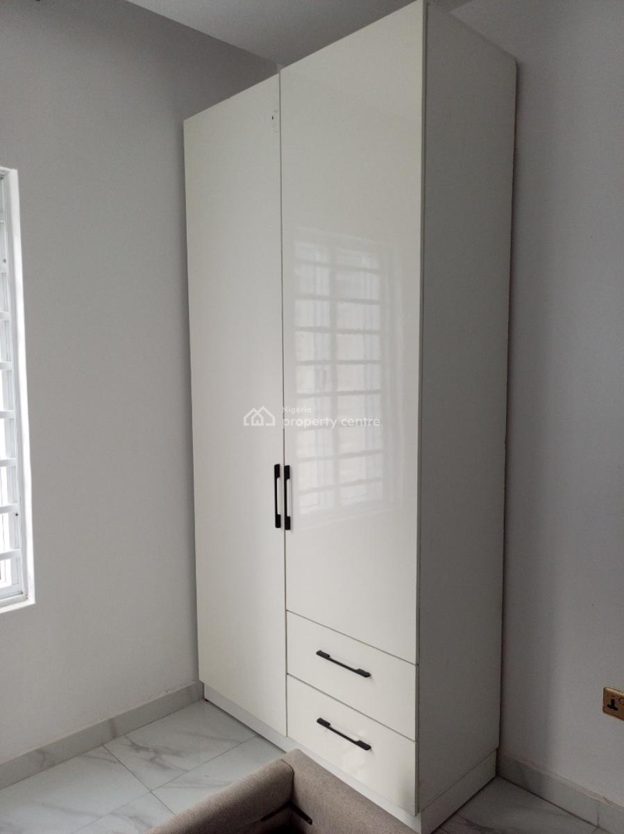 Beautiful 5bedroom with Pool Bq Office 5car Park, Chevron Drive, Lekki, Lagos, Detached Duplex for Rent