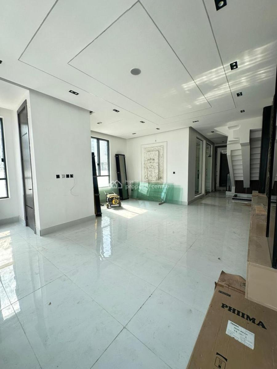 Lovely 5 Bedroom Semi Detached House with Bq, Chevron, Lekki Phase 1, Lekki, Lagos, Semi-detached Duplex for Sale