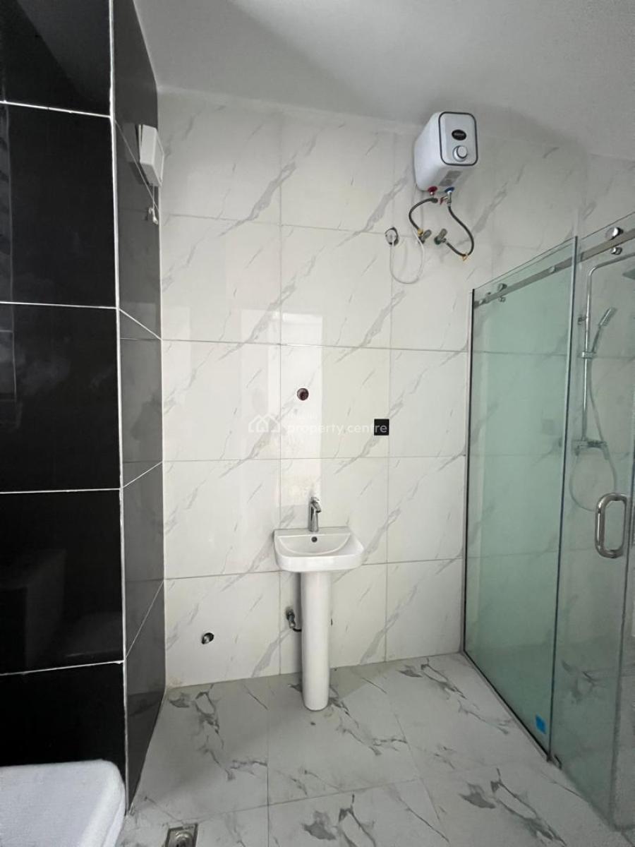 Premium 2 Bedroom Apartment, Ologolo, Lekki, Lagos, Flat / Apartment for Sale