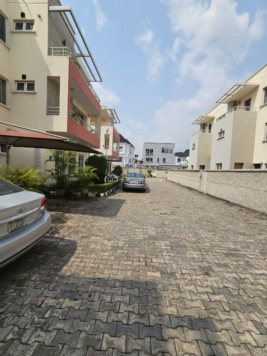 Pinnock Beach Estate   Size : 608sqm, Pinnock Beach Estate, Lekki, Lagos, Detached Duplex for Sale