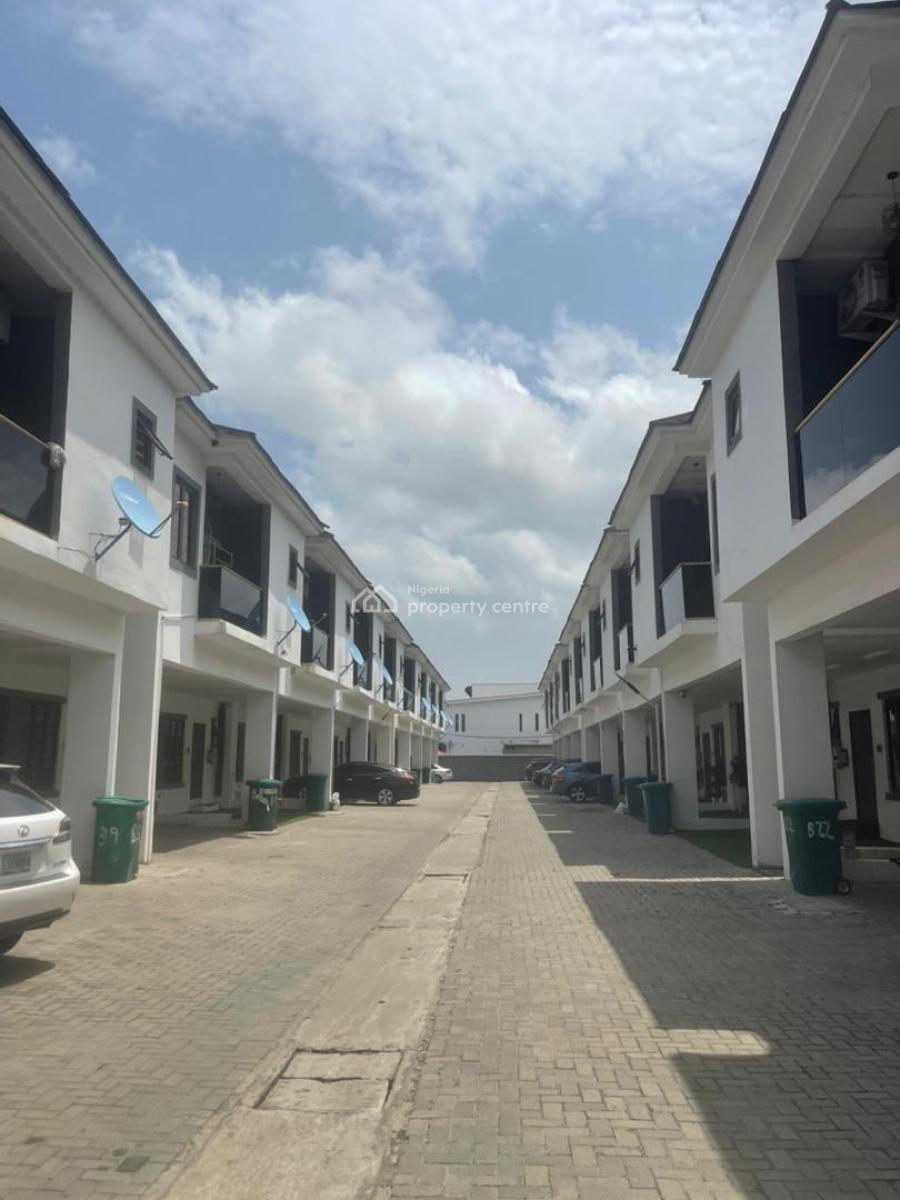 Neat 4 Bedroom Terrace Duplex, Lekki, Lagos, Terraced Duplex for Rent