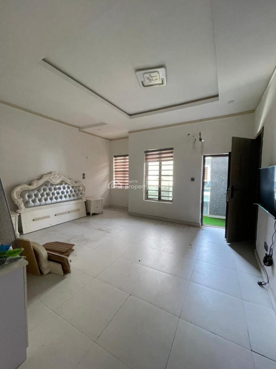 Neat 4 Bedroom Terrace Duplex, Lekki, Lagos, Terraced Duplex for Rent
