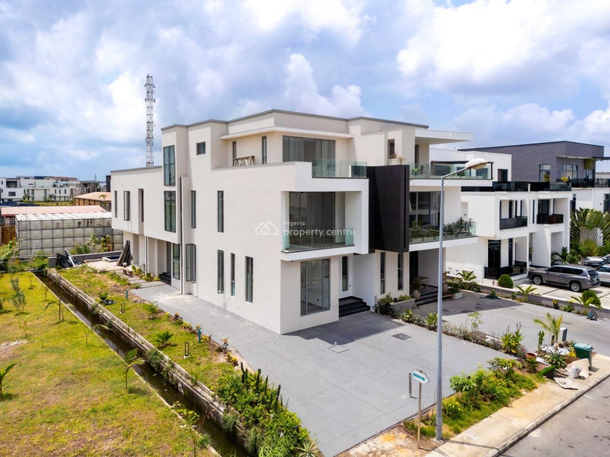 5 Bedroom Semi Semi-detached Duplex with Pool Cinema and Bq, Cowrie Creek Estate, Ikate, Lekki, Lagos, Semi-detached Duplex for Sale
