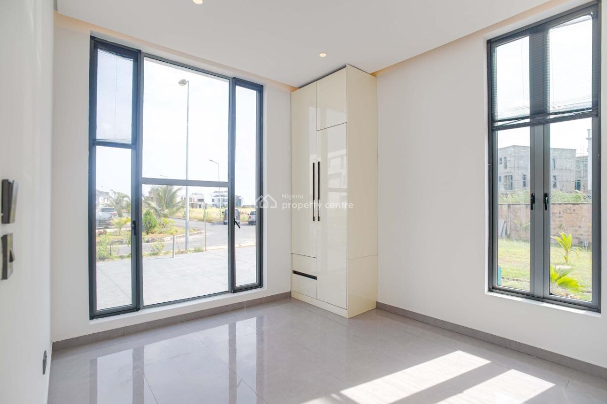 5 Bedroom Semi Semi-detached Duplex with Pool Cinema and Bq, Cowrie Creek Estate, Ikate, Lekki, Lagos, Semi-detached Duplex for Sale