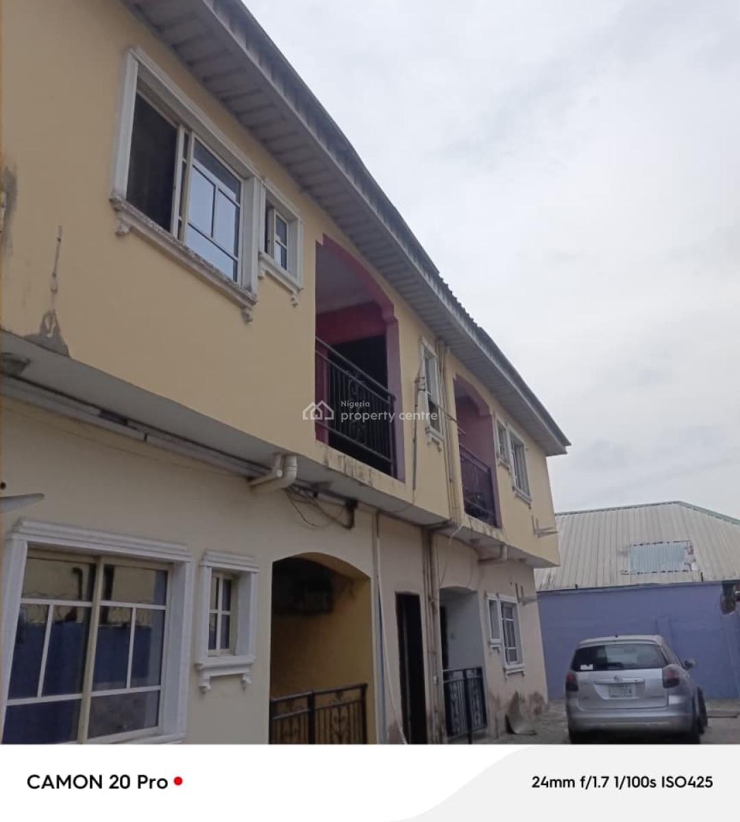 2 Bedroom Apartment Upstairs, Eleromo, Ibeju, Lagos, Flat / Apartment for Rent