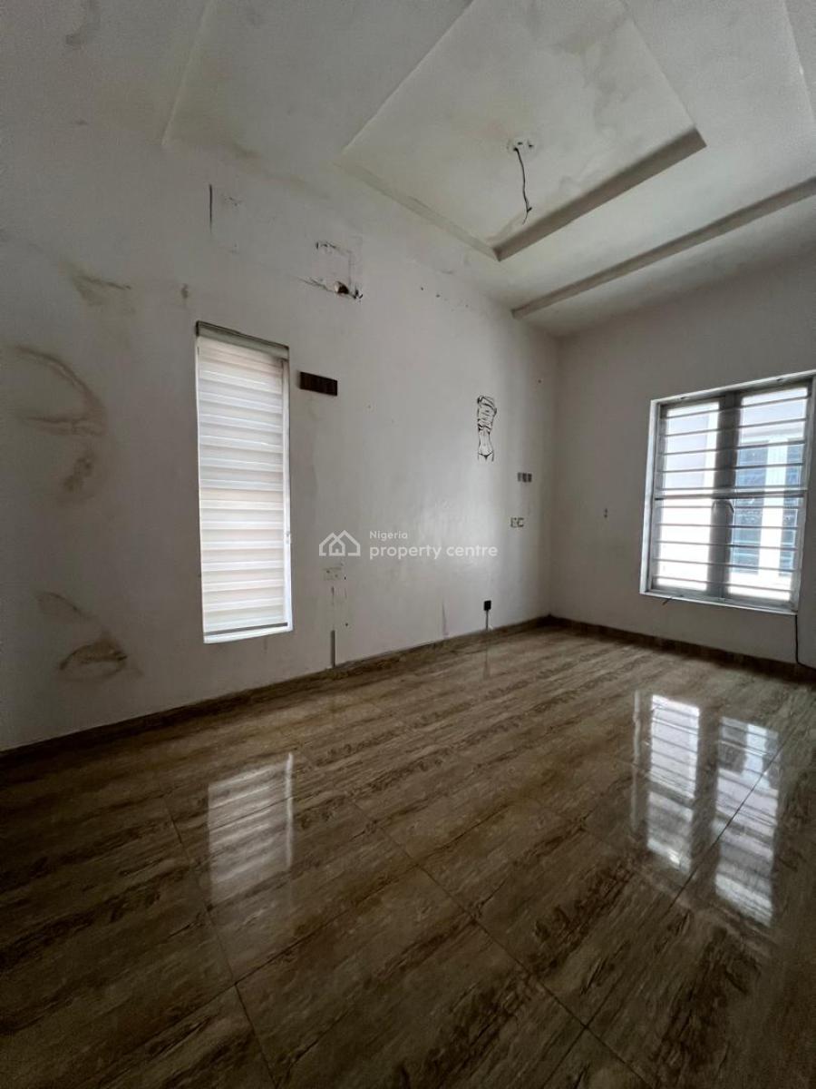 Spacious Semi Master Bedroom with Shared Kitchen, Roxbury Estate, Ikota Opposite Northwest Filling Station, Lekki Lagos, Ikota, Lekki, Lagos, Flat / Apartment for Rent