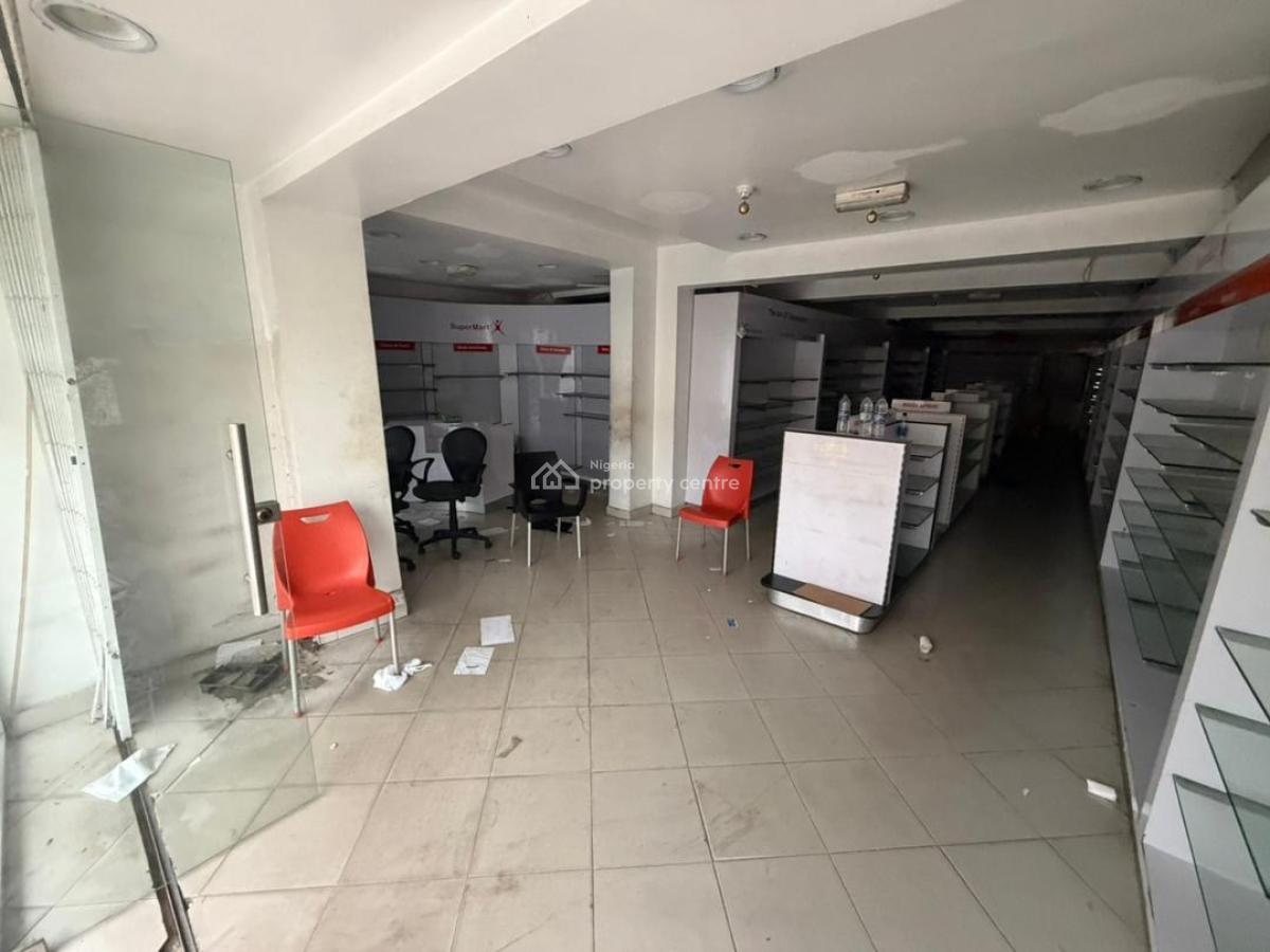 Very Good Ground Floor Good for Pharmacy, Restaurant Etc at Lekki, Off Emmanuel Abimbola Cole, Lekki Phase 1, Lekki, Lagos, Shop for Rent
