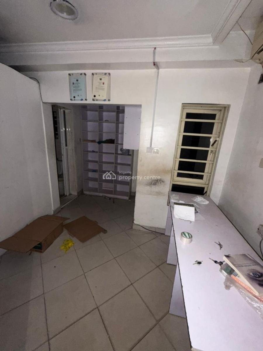 Very Good Ground Floor Good for Pharmacy, Restaurant Etc at Lekki, Off Emmanuel Abimbola Cole, Lekki Phase 1, Lekki, Lagos, Shop for Rent