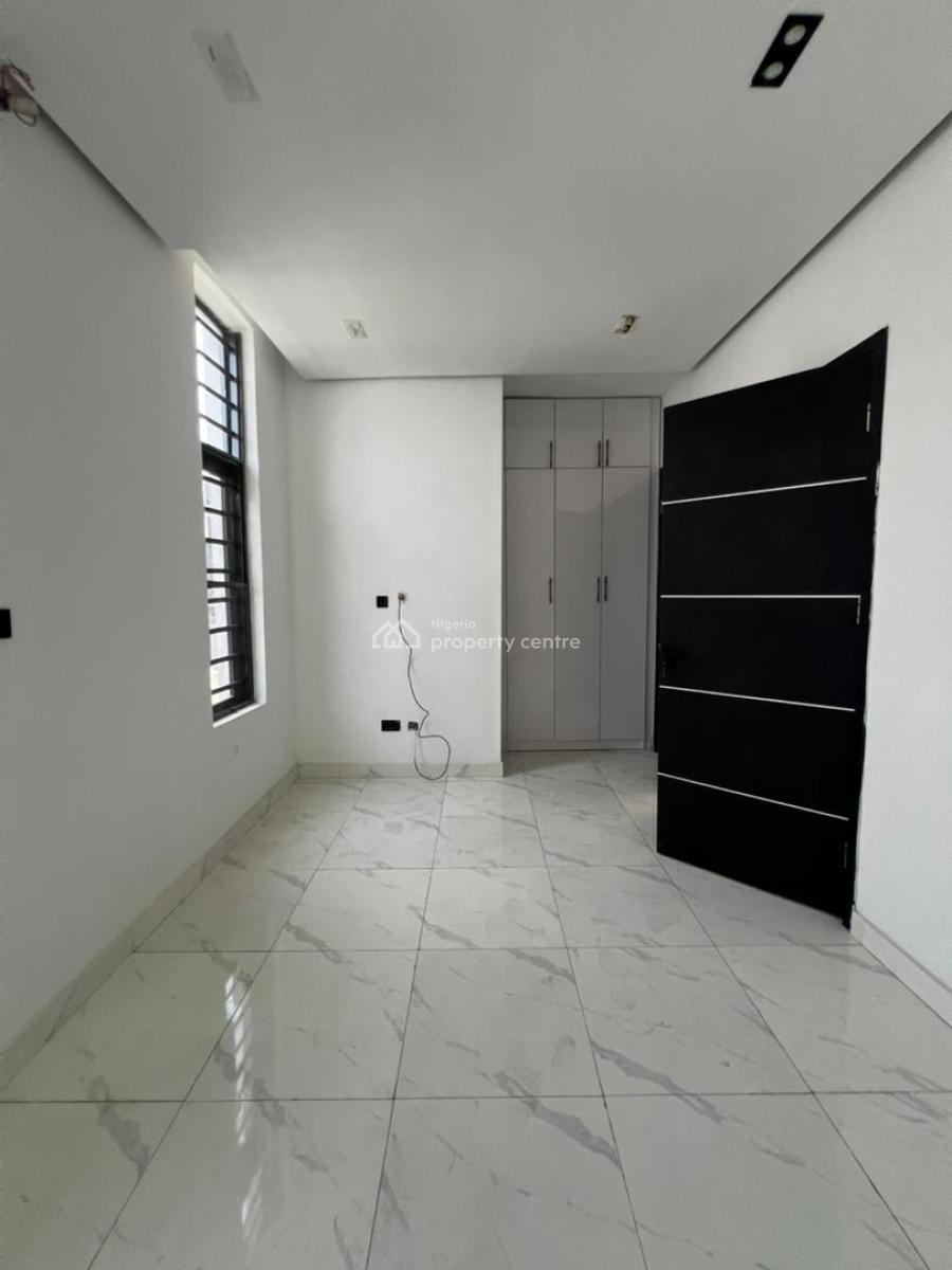 Premium 1 Bedroom Apartment, Ologolo, Lekki, Lagos, Mini Flat (room and Parlour) for Sale