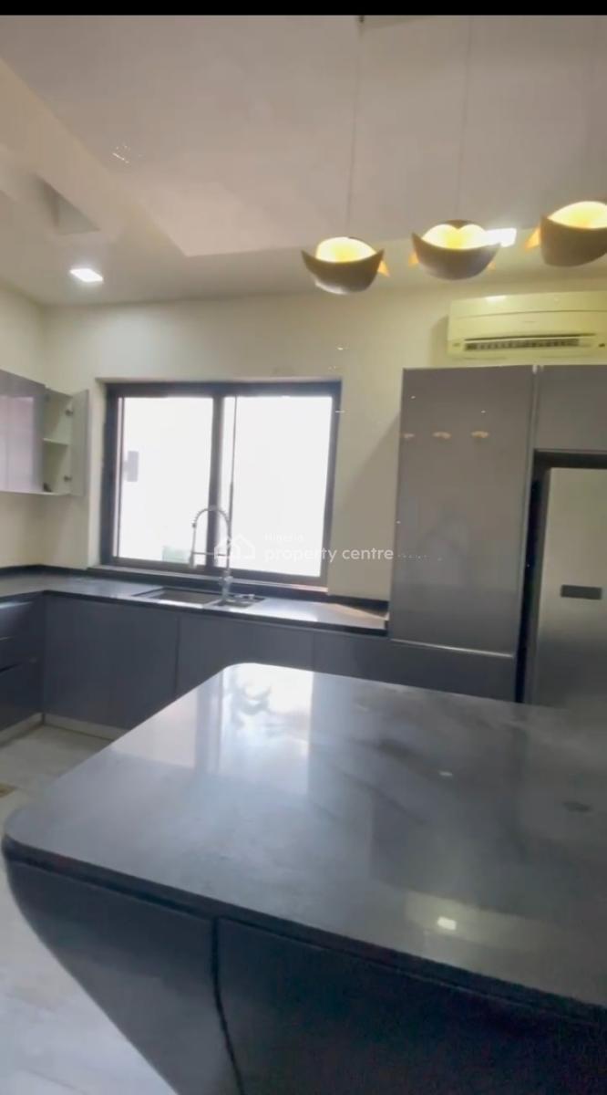 4bedroom Terrace Duplex with Bq and Private Elevator, Off Queens Drive, Old Ikoyi, Ikoyi, Lagos, Terraced Duplex for Sale