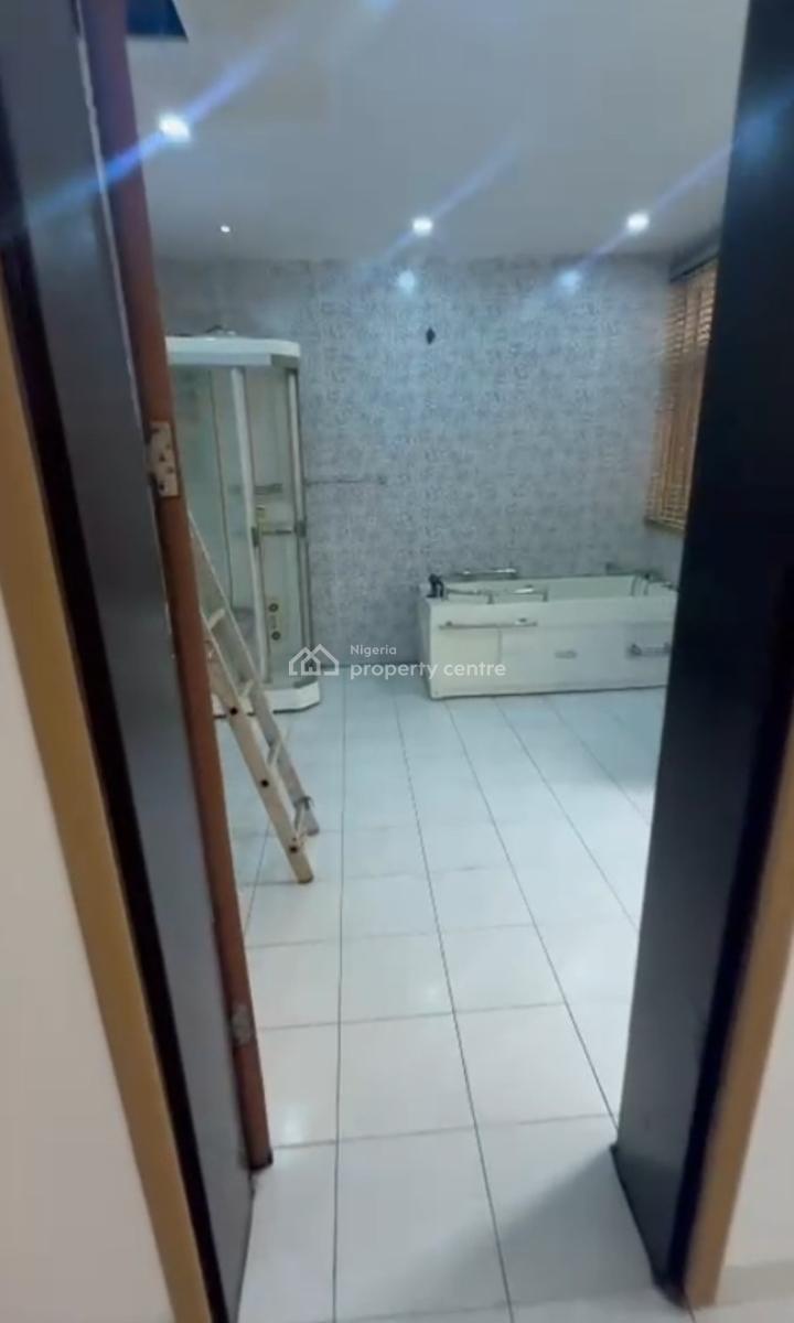 4 Bedrooms Semi-detached Duplex All Rooms Ensuite with 3 Living Rooms, Shangisha Phase 2 Estate, Gra Phase 2, Magodo, Lagos, Semi-detached Duplex for Sale