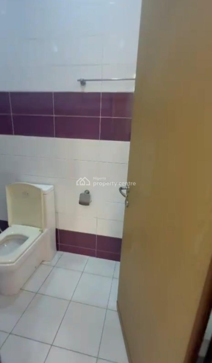 4 Bedrooms Semi-detached Duplex All Rooms Ensuite with 3 Living Rooms, Shangisha Phase 2 Estate, Gra Phase 2, Magodo, Lagos, Semi-detached Duplex for Sale