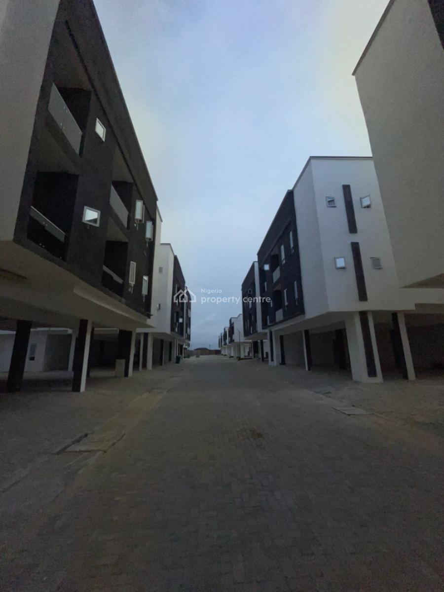 Sharp Clean Newly Built 2 Bedroom Apartment, Citadel Estate Sangotedo Ajah Eti-osa, Sangotedo, Ajah, Lagos, Flat / Apartment for Rent