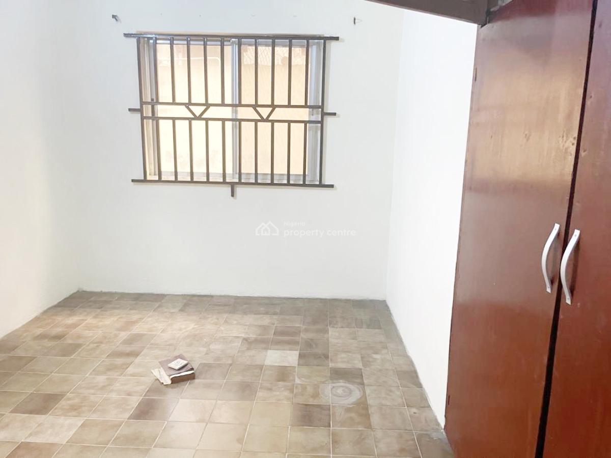a Well Maintained Spacious 4 Bedroom Detached Duplex, Olowora, Omole Phase 2, Ikeja, Lagos, Detached Duplex for Rent