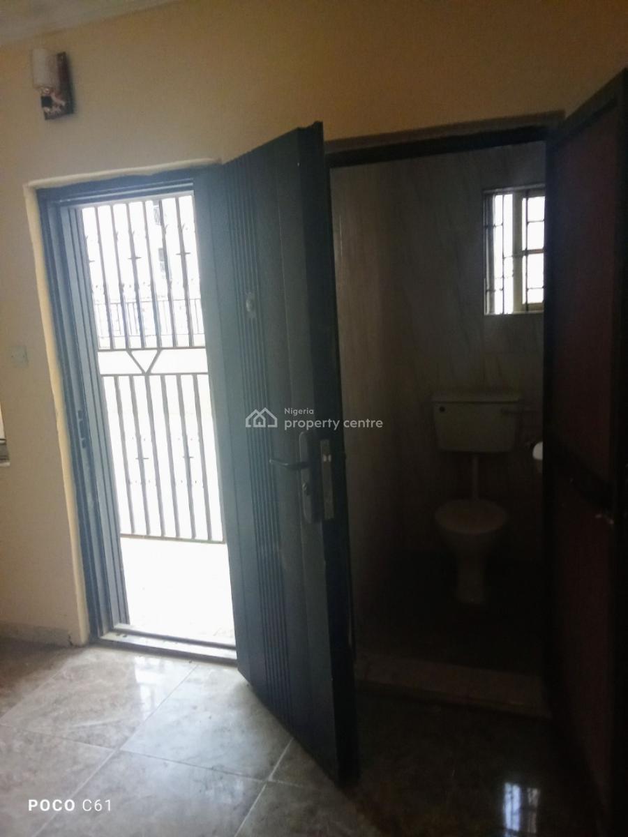 Clean Spacious 3 Bedroom Flat, Sangotedo Lekki, Sangotedo, Ajah, Lagos, Flat / Apartment for Rent