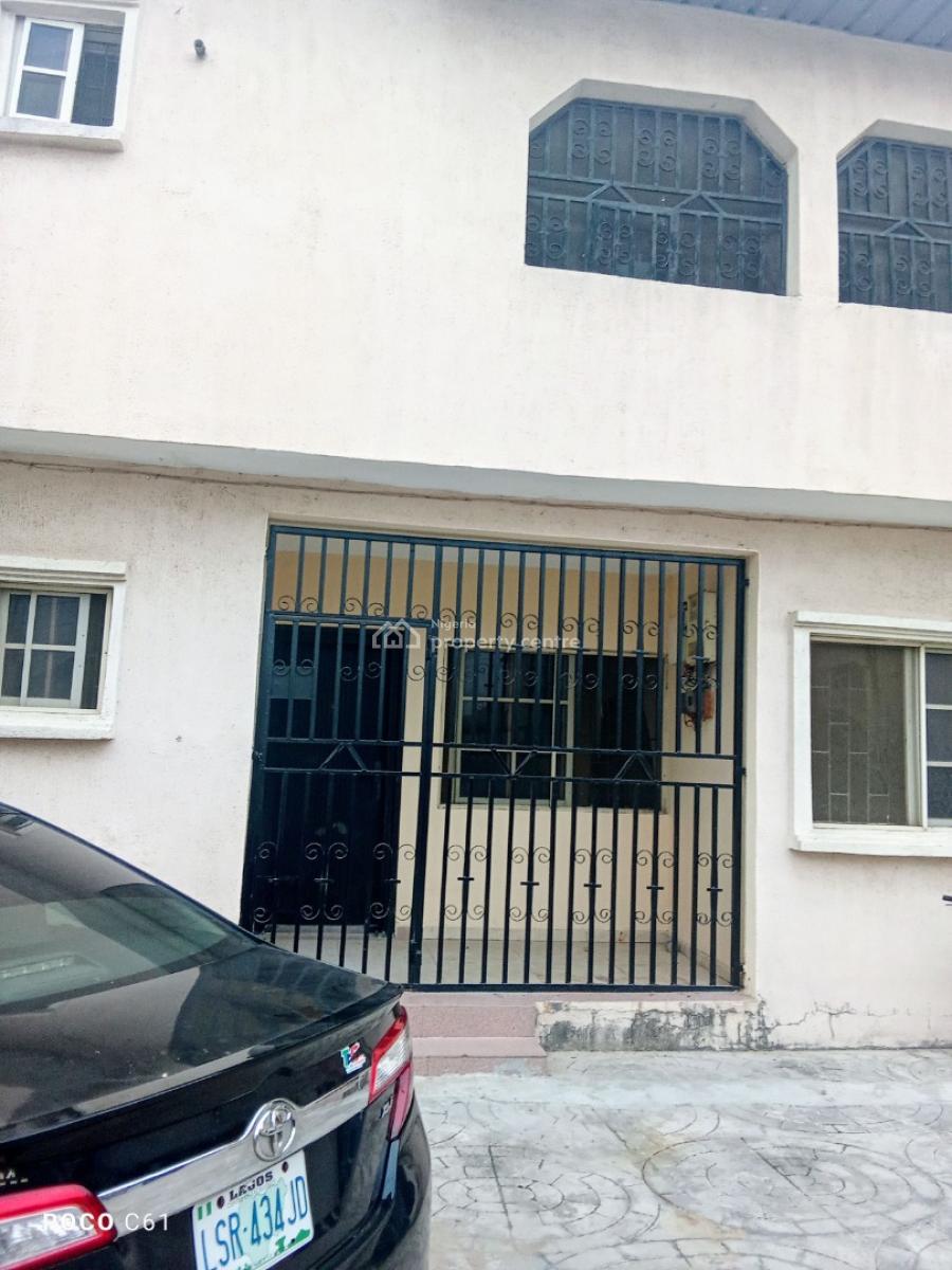 Clean Spacious 3 Bedroom Flat, Sangotedo Lekki, Sangotedo, Ajah, Lagos, Flat / Apartment for Rent