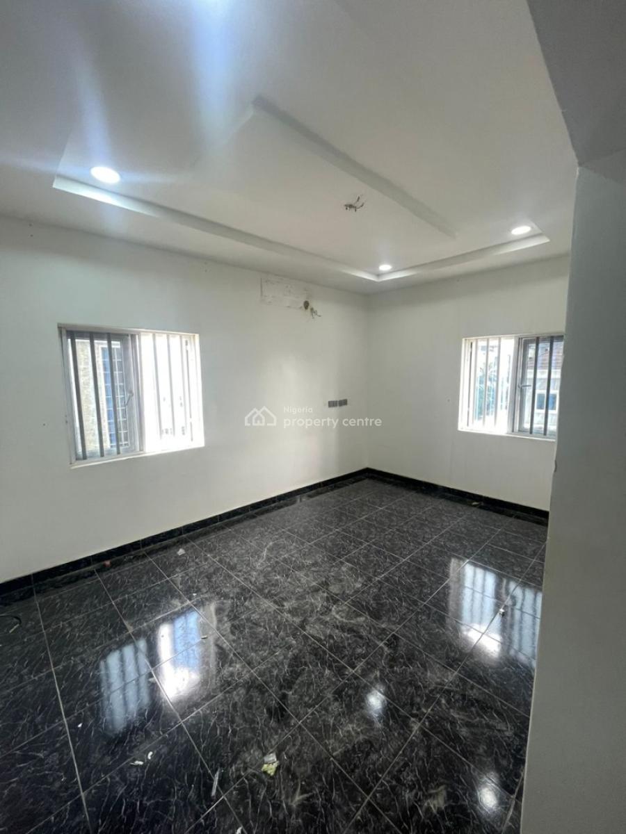 Standard 3bedroom Flat on The Second Floor and Along a Tarred Access R, Jabi, Abuja, Flat / Apartment for Rent