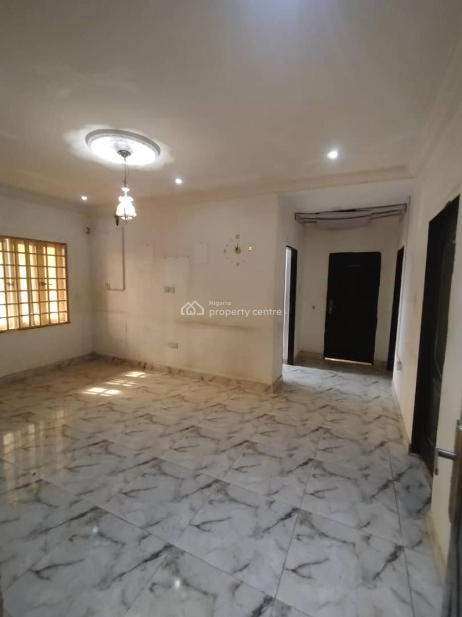 Standard 3bedroom Flat on The 3rd, 2nd and Ground Floor, Mabushi, Abuja, Flat / Apartment for Rent