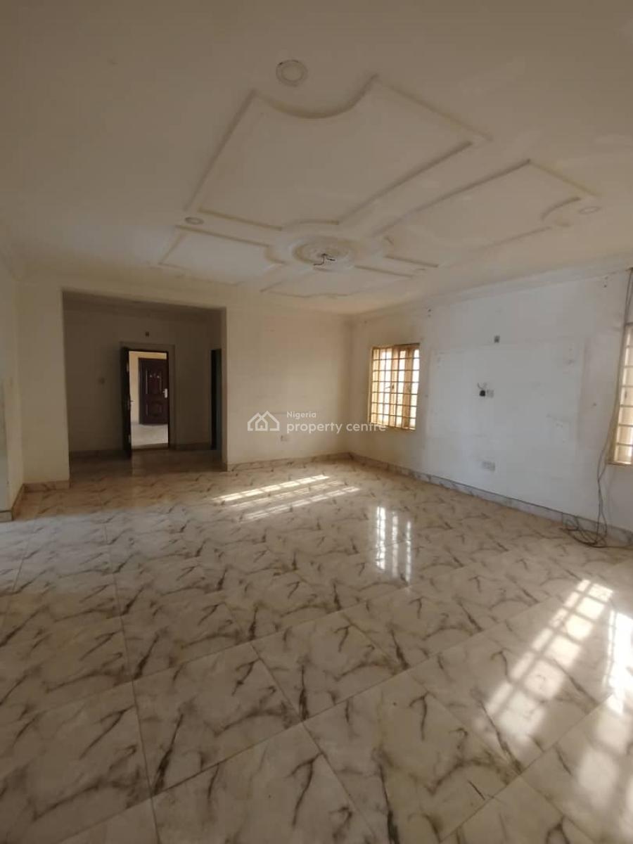Standard 3bedroom Flat on The 3rd, 2nd and Ground Floor, Mabushi, Abuja, Flat / Apartment for Rent
