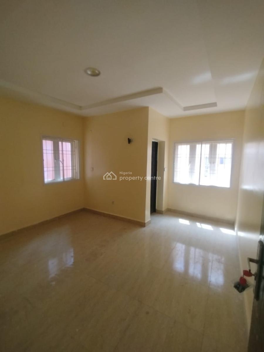 Massive 3bedroom Apartment on The First Floor, Jahi, Abuja, Flat / Apartment for Rent