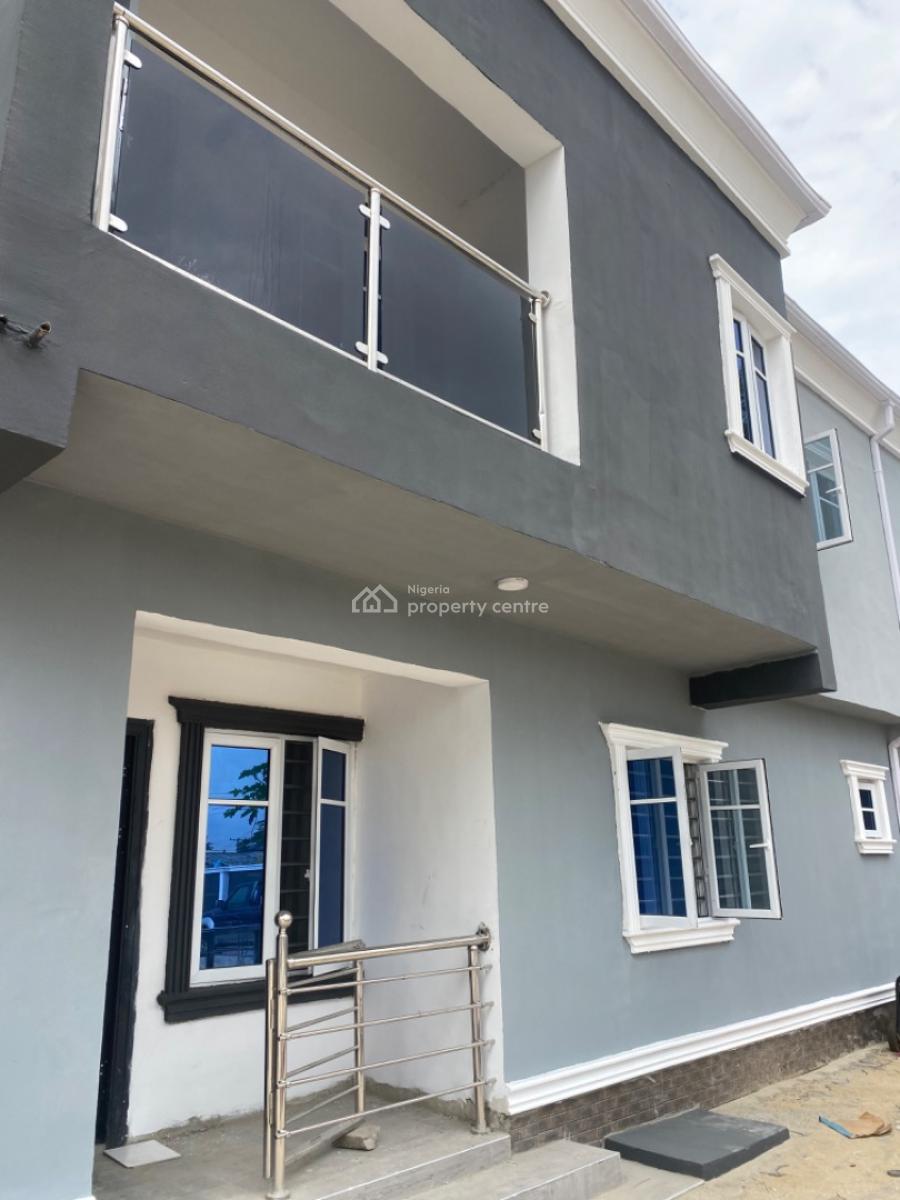 an Executive Two Bedroom Flat, Hope Ville Estate Before Shoprite Sangotedo Ajah Lekki, Lekki, Lagos, Flat / Apartment for Rent