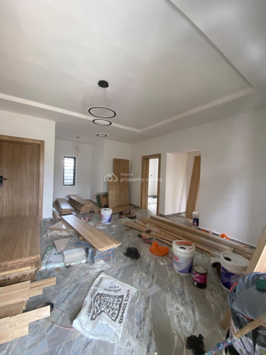 an Executive Two Bedroom Flat with Top Notch Finishing, Oakwood Estate ,after Lagos Business School ,ajah, Lekki, Lagos, Flat / Apartment for Rent