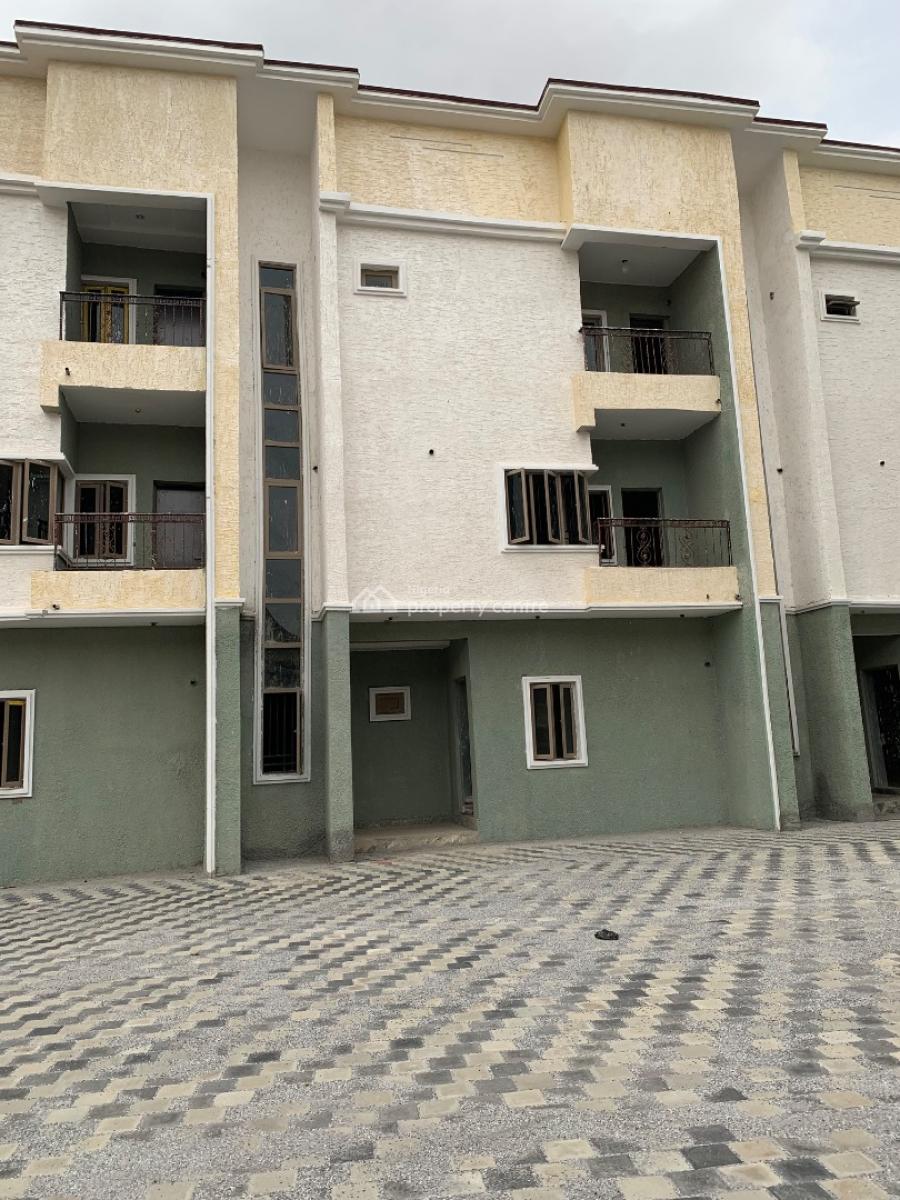 5 Bedrooms with Bq, First Avenue, Gwarinpa, Abuja, Terraced Duplex for Rent
