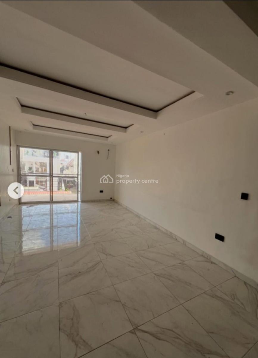 Luxurious 3 Bedroom Maisonette in a Secured Estate, Lekki Phase 1, Lekki, Lagos, Flat / Apartment for Rent