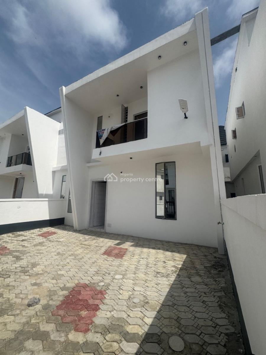4bedroom Semi Detached Self Compound, at Ikota, Ikota, Lekki, Lagos, Semi-detached Duplex for Sale