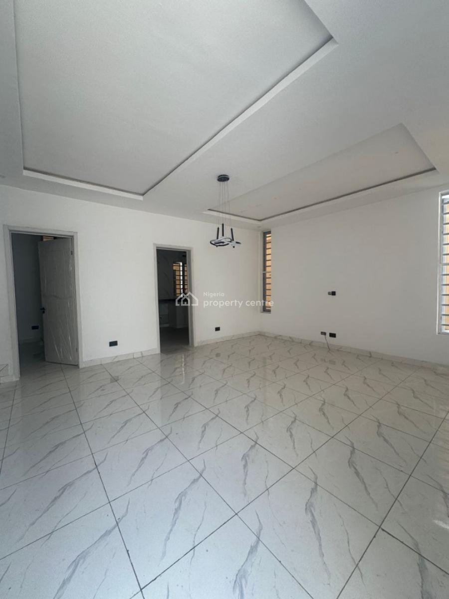 4bedroom Semi Detached Self Compound, at Ikota, Ikota, Lekki, Lagos, Semi-detached Duplex for Sale