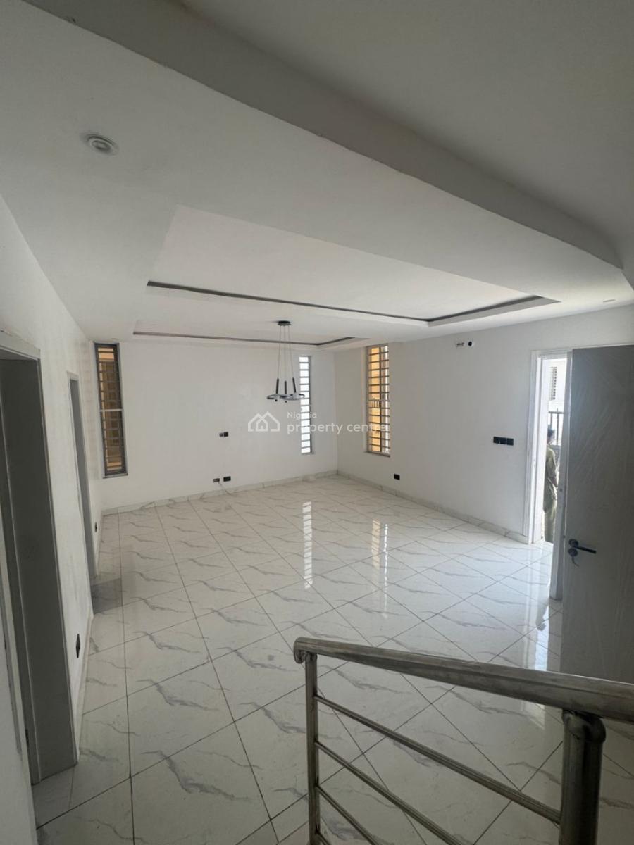 4bedroom Semi Detached Self Compound, at Ikota, Ikota, Lekki, Lagos, Semi-detached Duplex for Sale