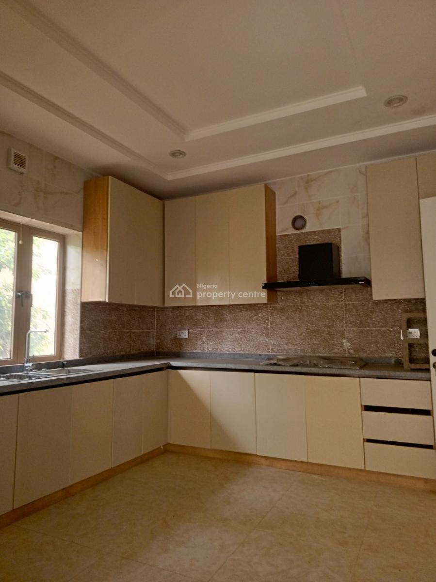 Spacious 5 Bedrooms Detached Duplex, Asokoro District, Abuja, House for Rent
