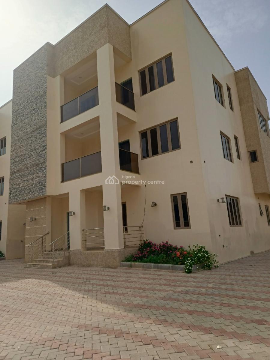 Spacious 5 Bedrooms Detached Duplex, Asokoro District, Abuja, House for Rent