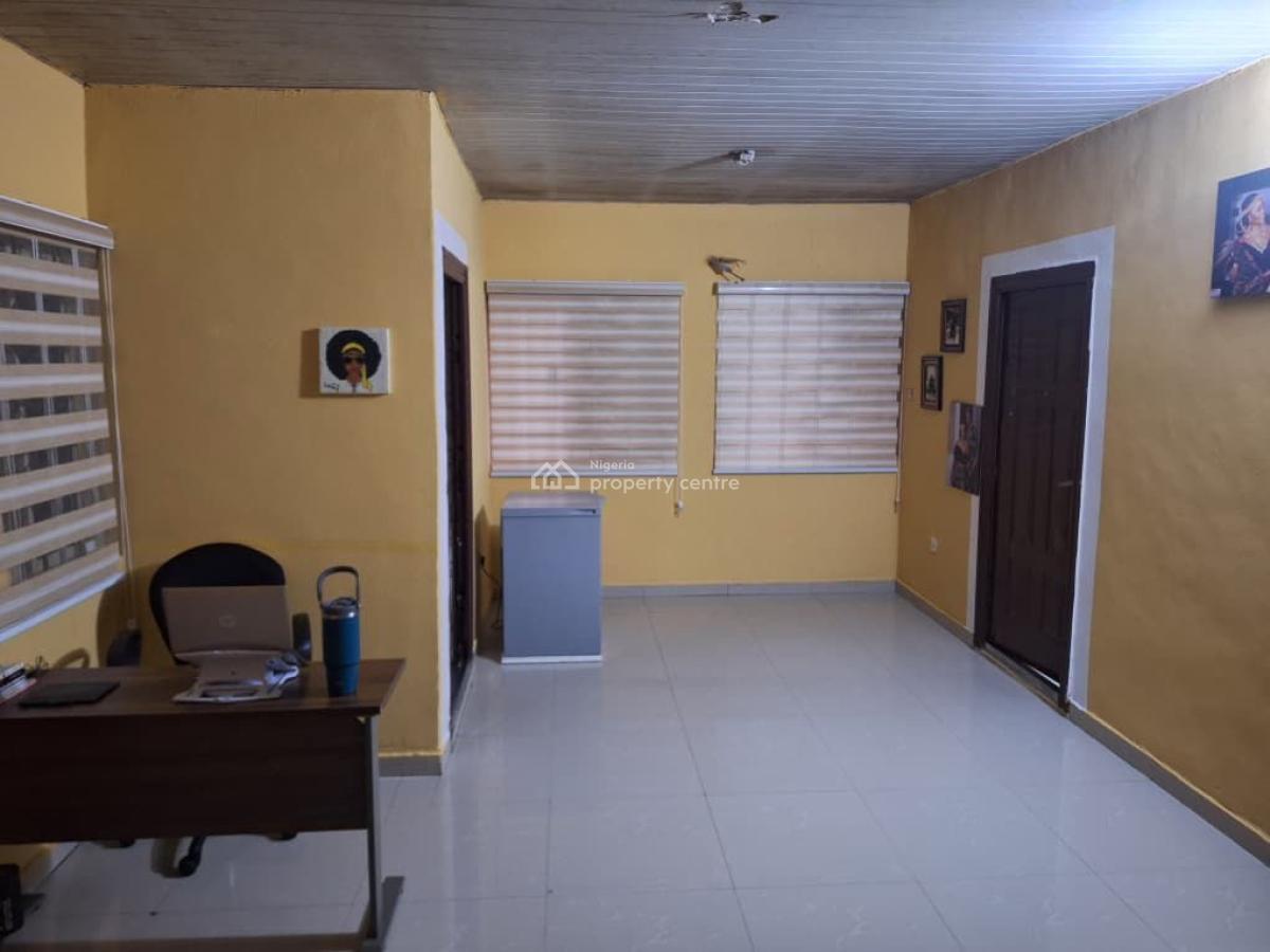 Exquisite Single Room Shared Apartment, Addo, Ajah, Lagos, Flat / Apartment for Rent