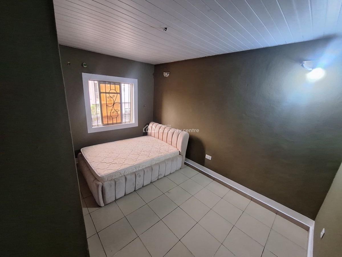 Exquisite Single Room Shared Apartment, Addo, Ajah, Lagos, Flat / Apartment for Rent