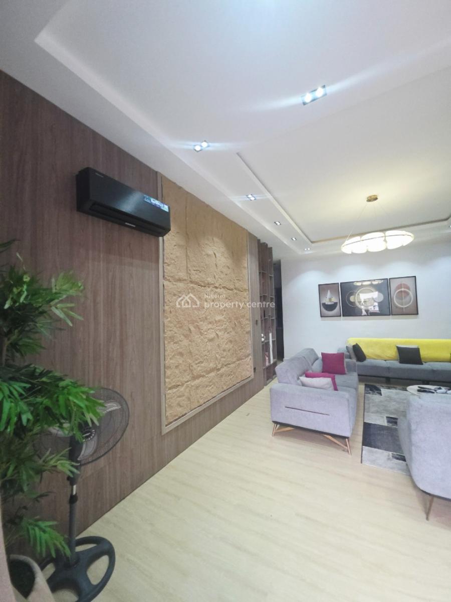 Waterfront 3bedrooms Flat with Bq, Admiralty Road, Lekki Phase 1, Lekki, Lagos, Flat / Apartment for Rent