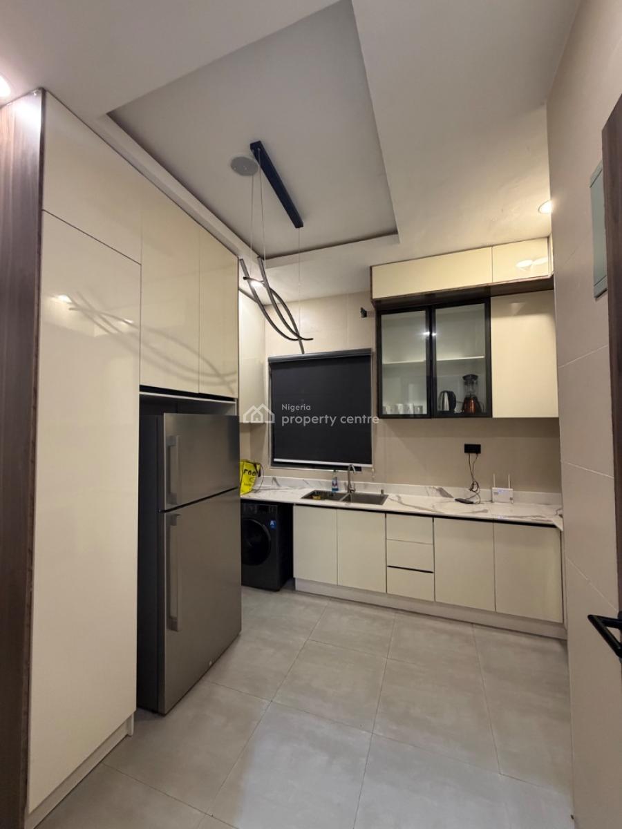 Fully Furnished 3bedrooms Flat, Off Fola Osibo, Lekki Phase 1, Lekki, Lagos, Flat / Apartment for Rent