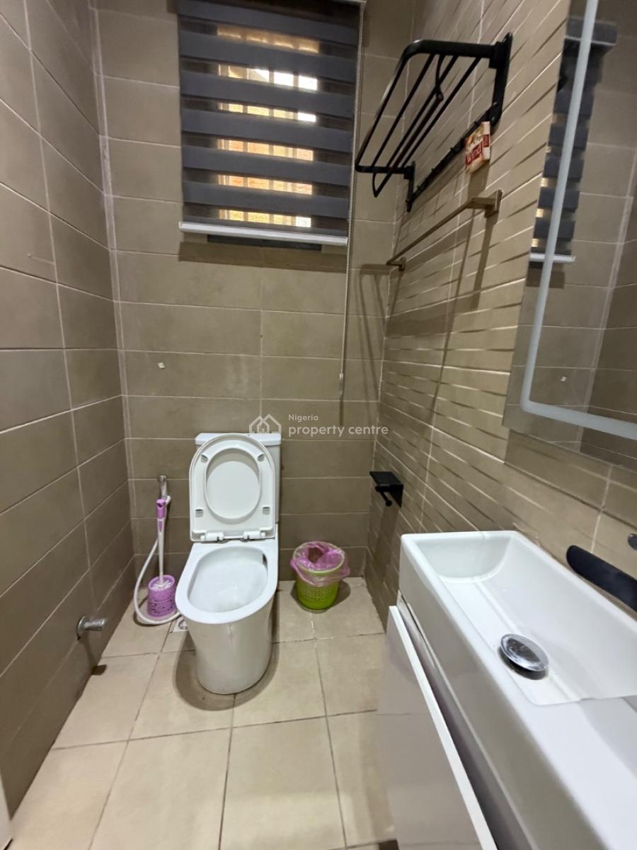 Waterfront Fully Furnished 2bedrooms Flat, Admiralty Road, Lekki Phase 1, Lekki, Lagos, Flat / Apartment for Rent