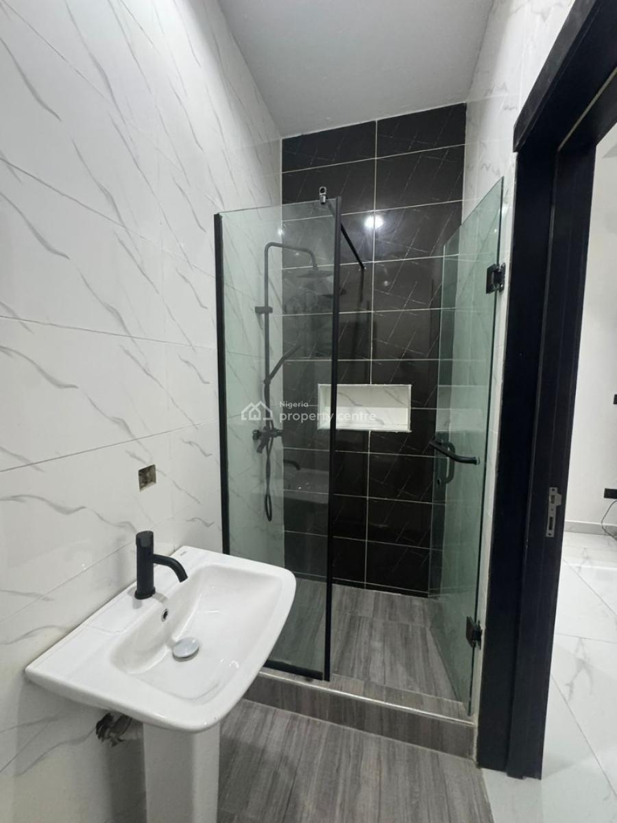 5 Bedroom Detached Duplex with Bq & C of O, Gra, Ikota, Lekki, Lagos, Detached Duplex for Sale